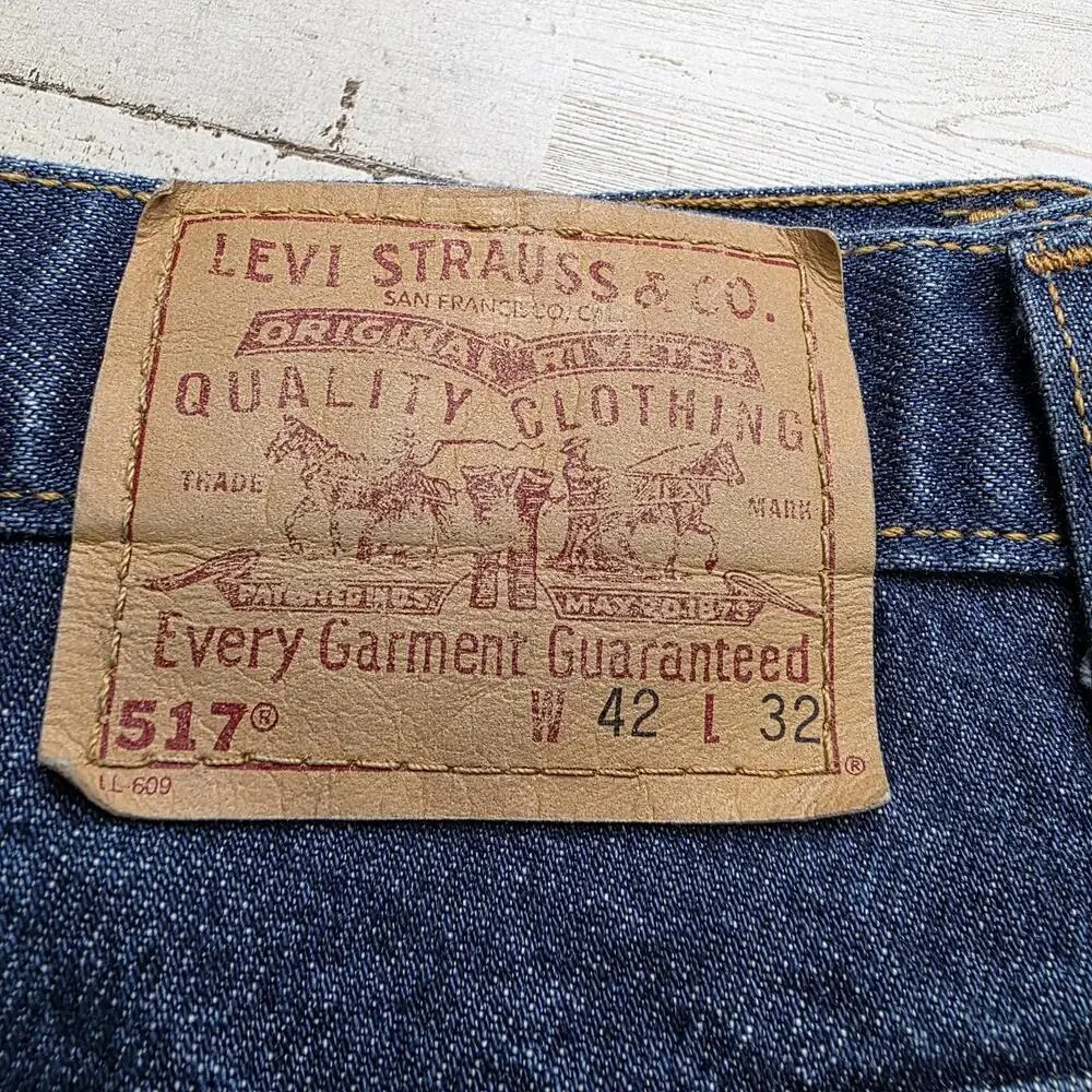 Vintage Levi’s 517 Blue Jeans Men’s 42x30 (raw hem) Boot Cut Y2K Grunge Western